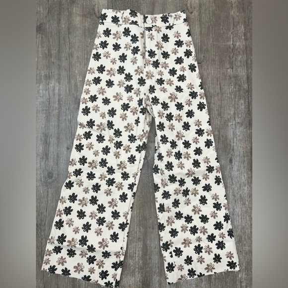 FLORAL PANTS JEANS DENIM SIZE SMALL - Picture 1 of 6